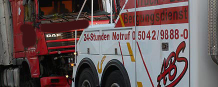 Abschlepp- und Bergedienst für LKW-PKW-BUS in Bad Münder, Lauenau und Garbsen (Hannover)
